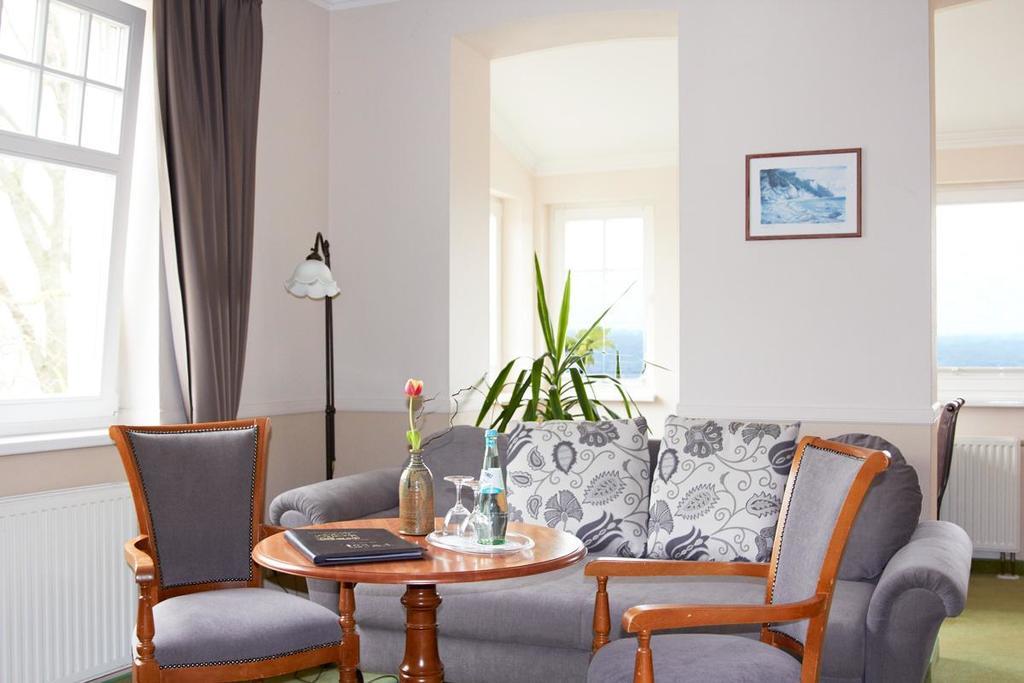 Hotel Zum Strandlaufer อาเรนสโฮพ ภายนอก รูปภาพ
